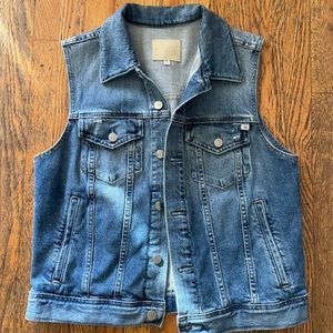 AG Sleeveless Jean Jacket